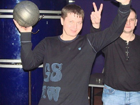 Олег Михайлов