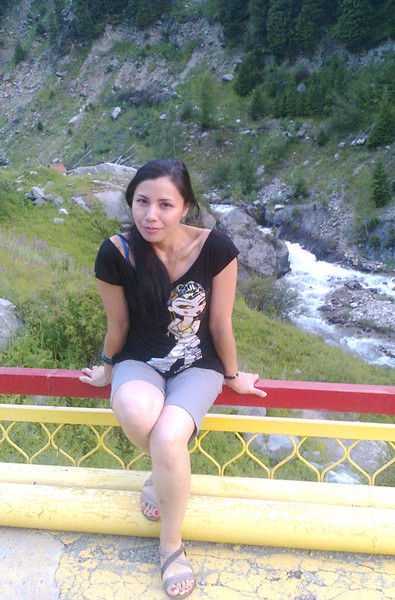 Назгуль Абдина