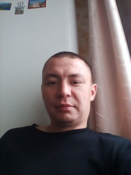 Алмаз Кисиков