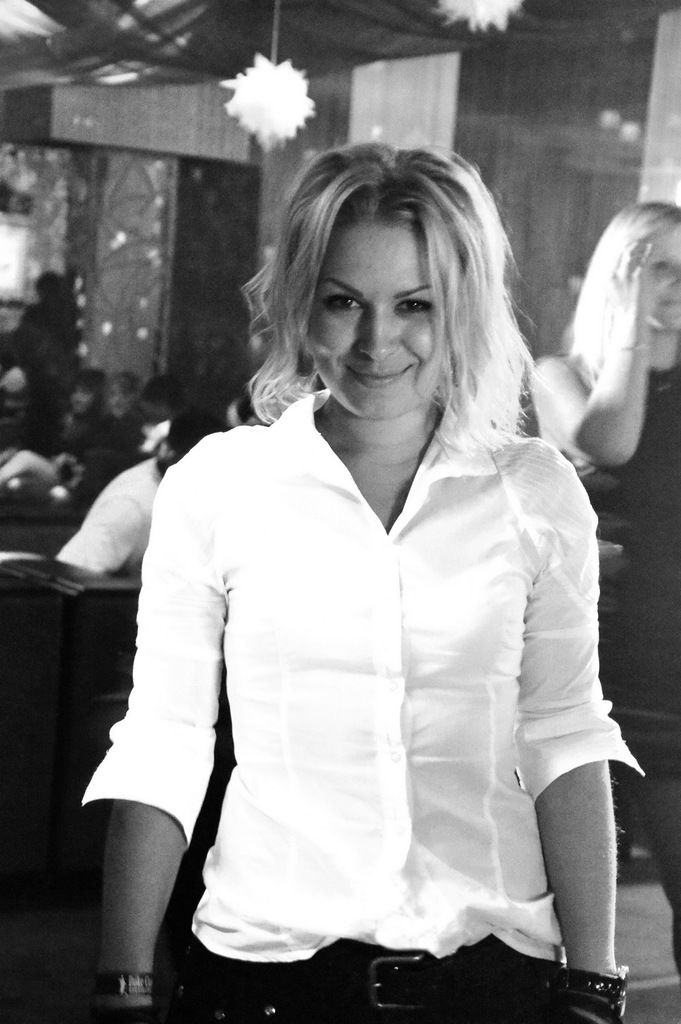 Марина Захарова