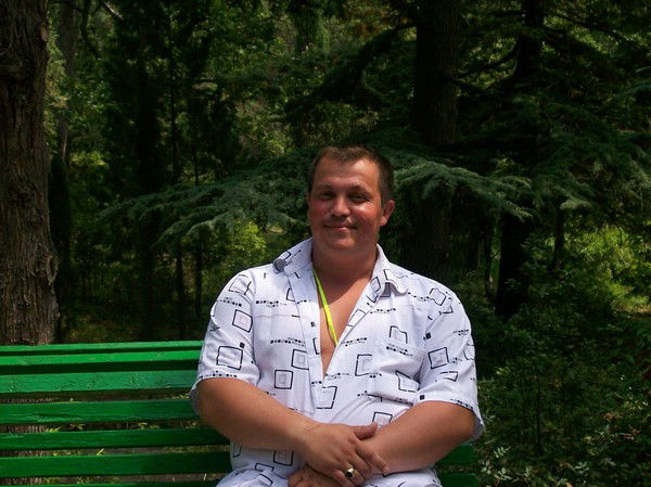 Андрей Лавров