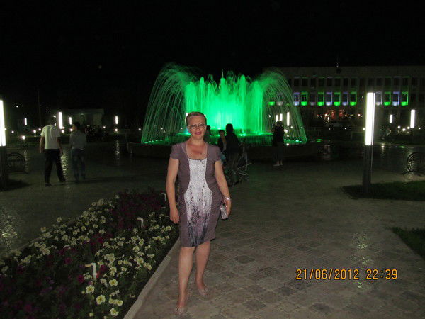 Елена Тихомирова