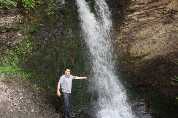 Паша Кахруманов