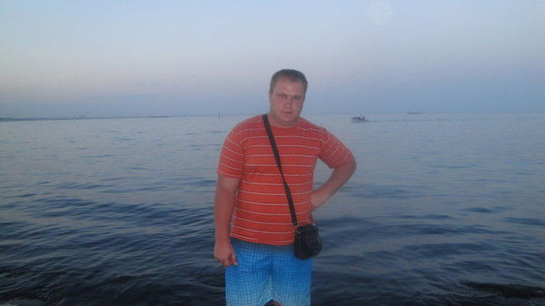 Максим Лосик