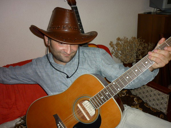 Андрей Харченко