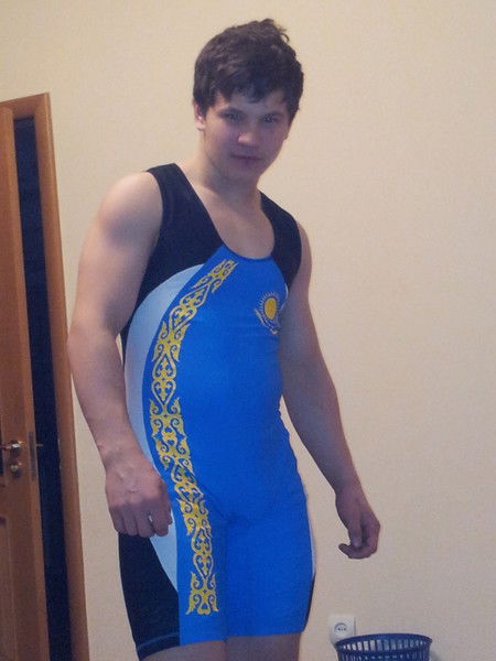 Миша Макеев... 100% Штангист