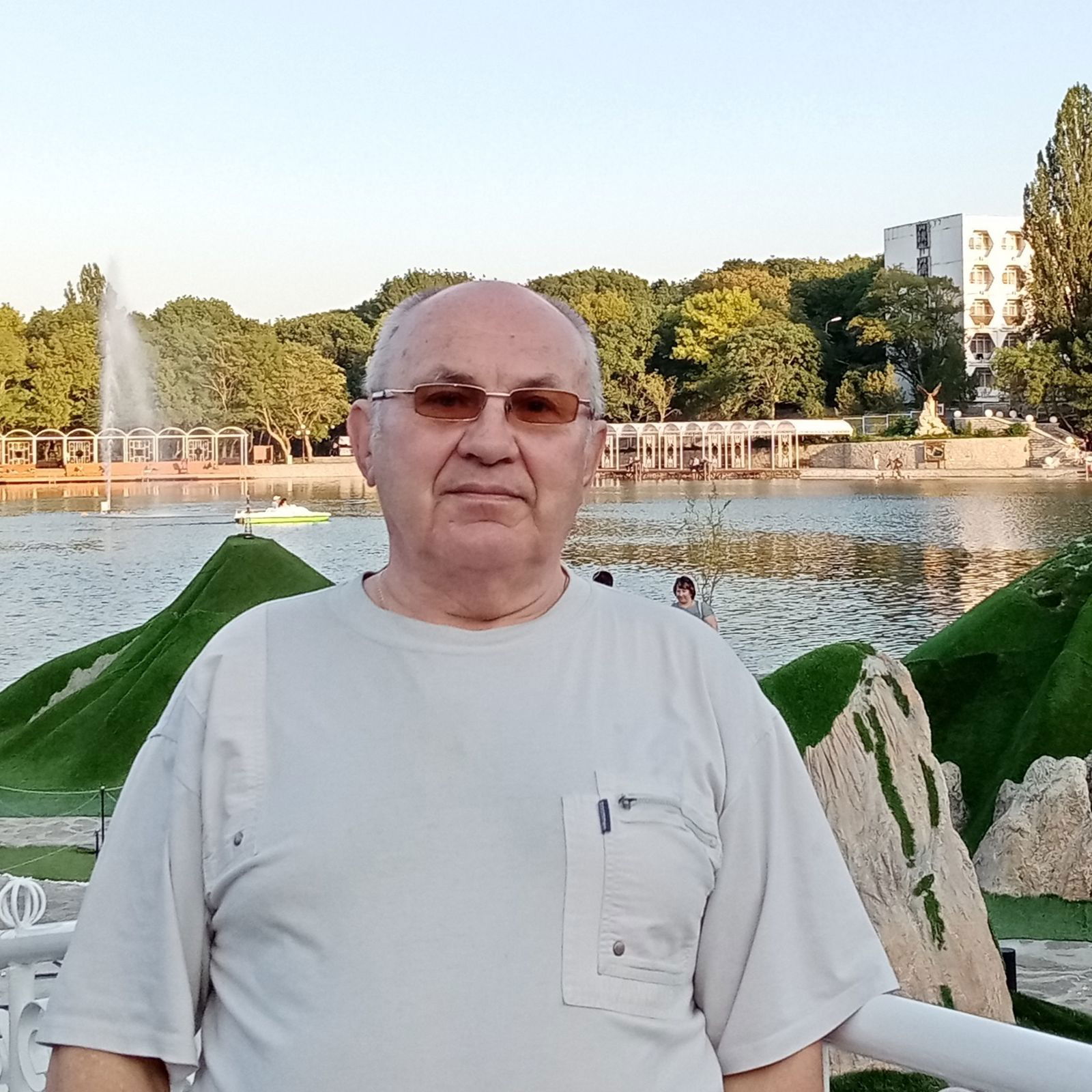 Валерий Андронов