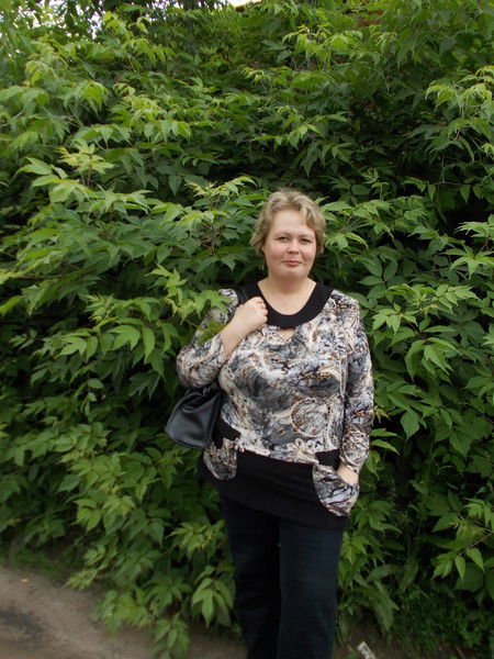 Елена Комарова