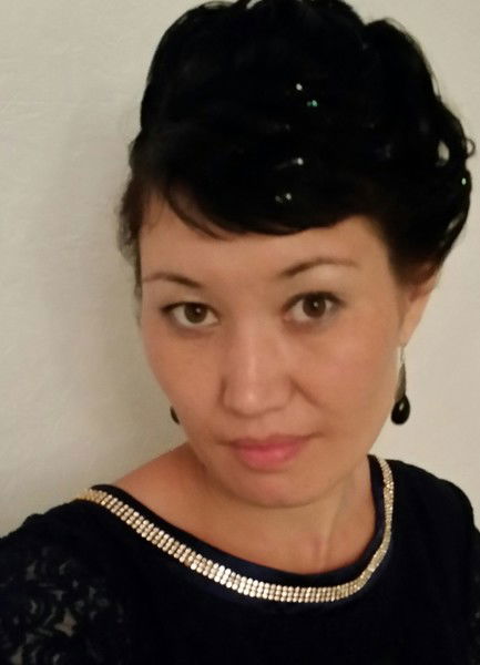 Индира Уралбекова