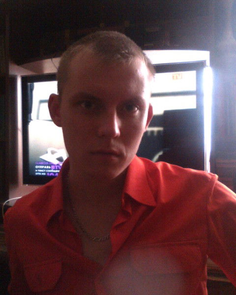 Паша Иванов