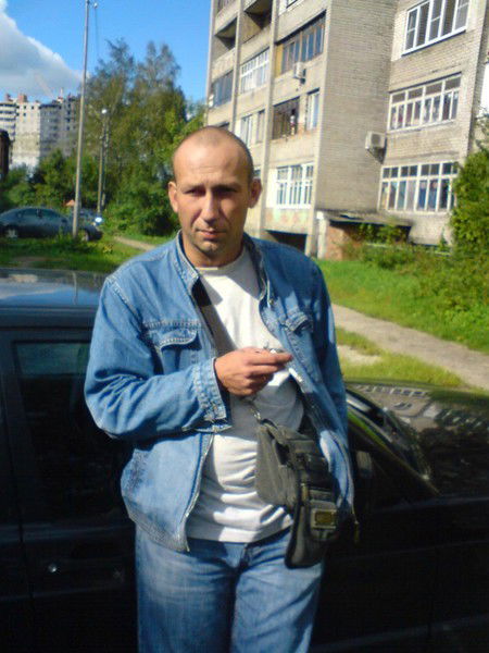 Денис Петренко