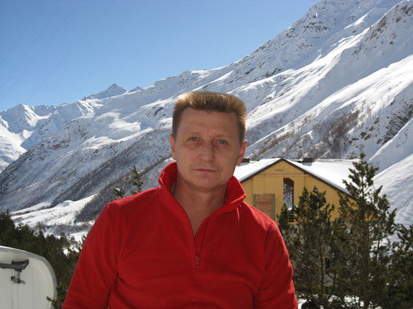 Александр Шапоров