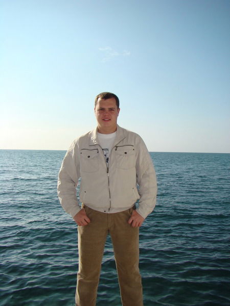 Максим Романов