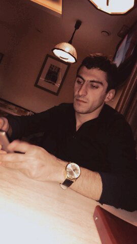 Манвел Mеликян