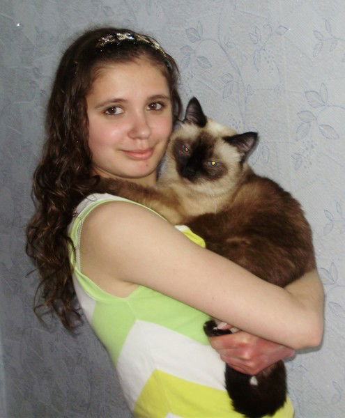 Ксения Леонтьева