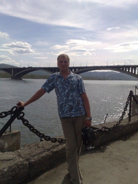 Евгений Бобов