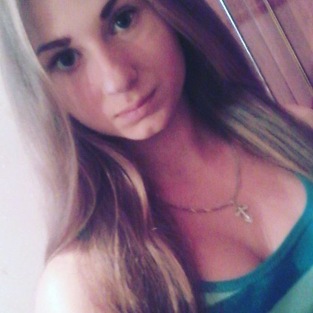 Анна Котова