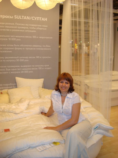 Анна Кирова