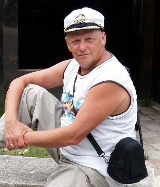 Владимир Стрельников