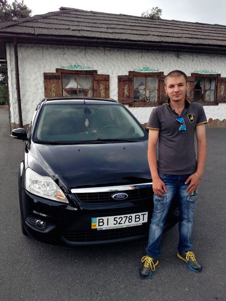 Денис Ковалёв