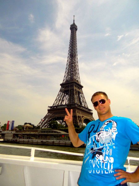 Игорь Иванов