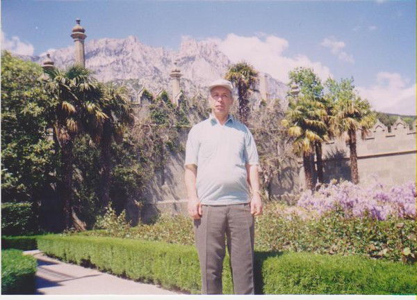 Юрий Бастраков