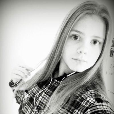 Марина Попова