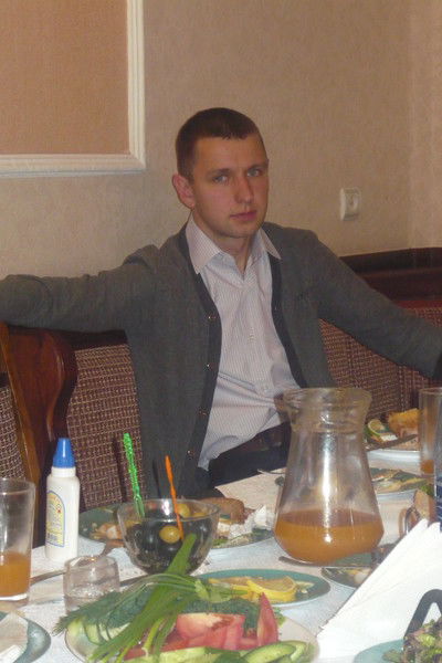 Константин Сероноженко