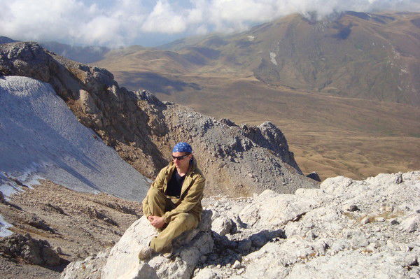 Николай Попов