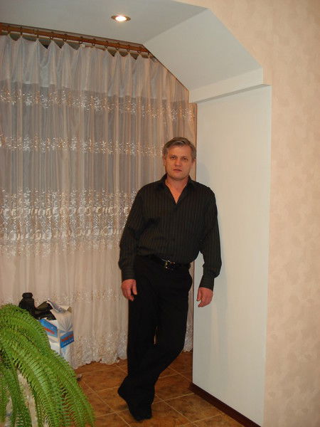 Олег Ханнанов