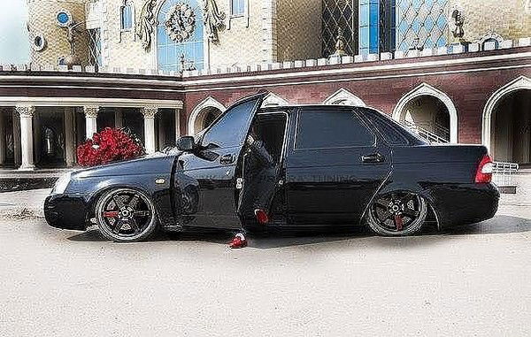 Ислам Буруев