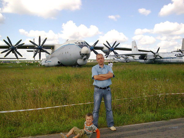 Александр Митрофанов