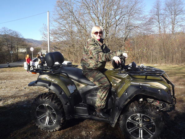 Наташа Бурматова