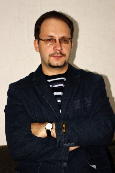 Илья Любимов