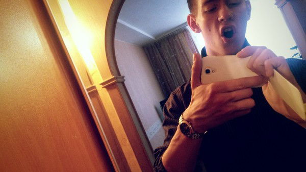 Антон Сафронов