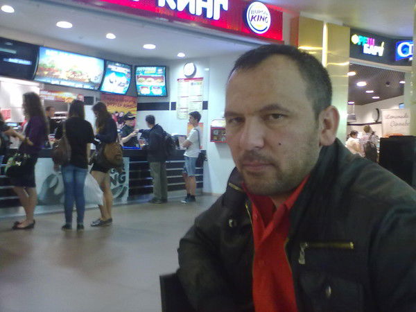 Фаррух Вахидов