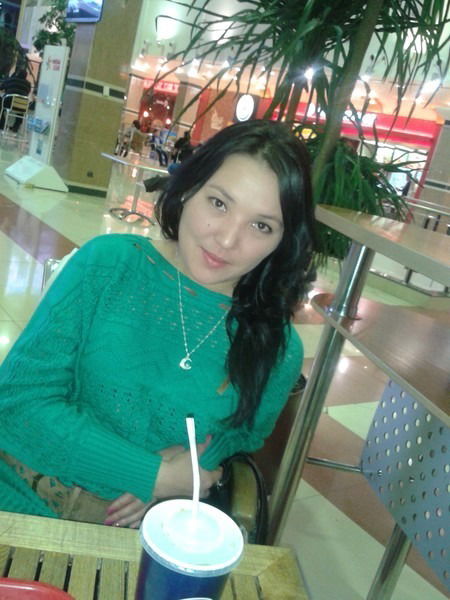 Назира Ахметбек