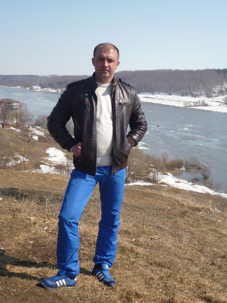 Сергей Тарасов