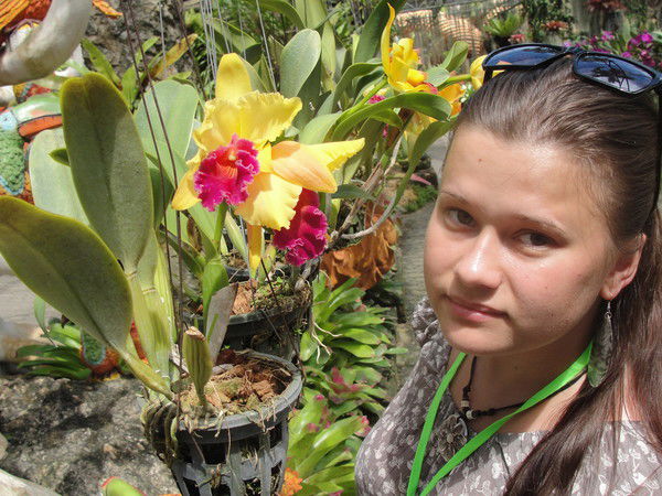 Олька Буркасова