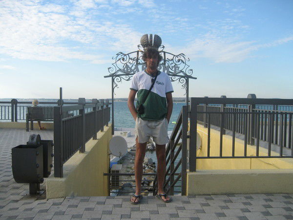 Владимир Петров