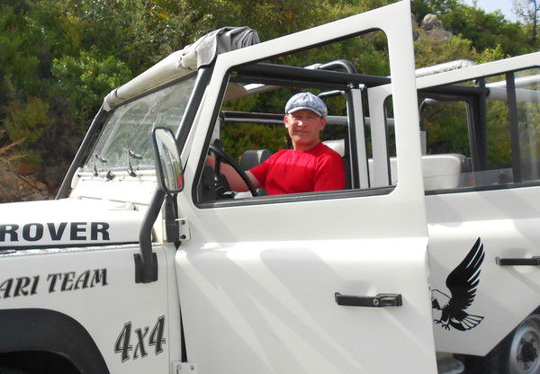 Максим Лапошко