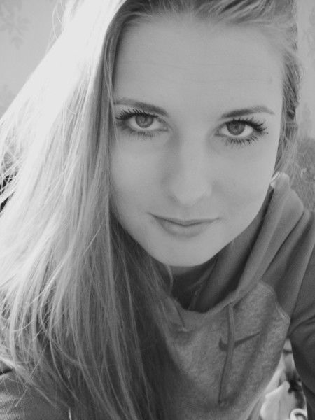 Маша Полякова