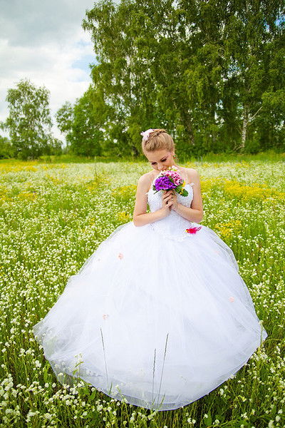 Анюта Олексеекно