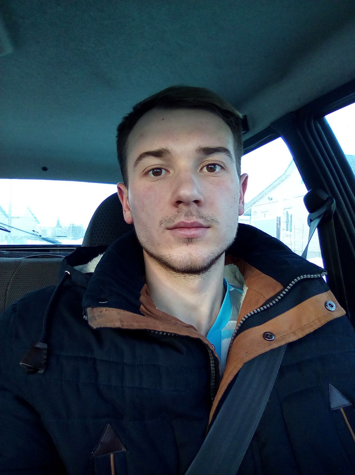 Александр Михнов