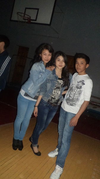 **erzh@s1K** **nur1Ev**