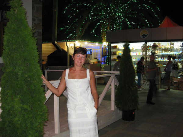 Елена Макарова