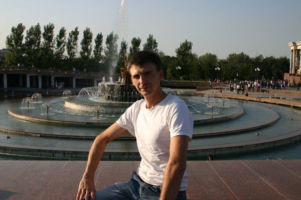 Олег Серков