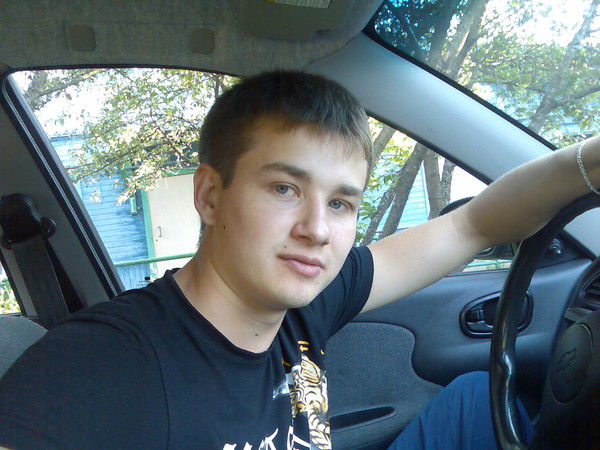 Илья Валатин