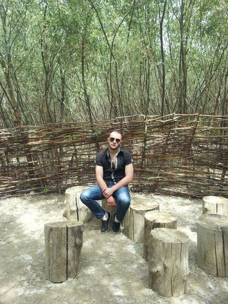 Владимир Есырев