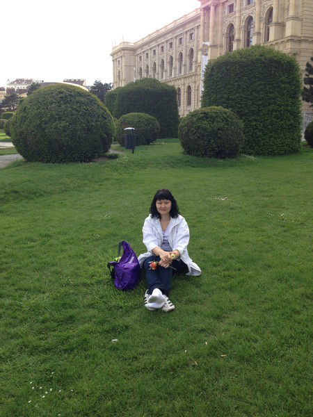 Мадина Момбаева